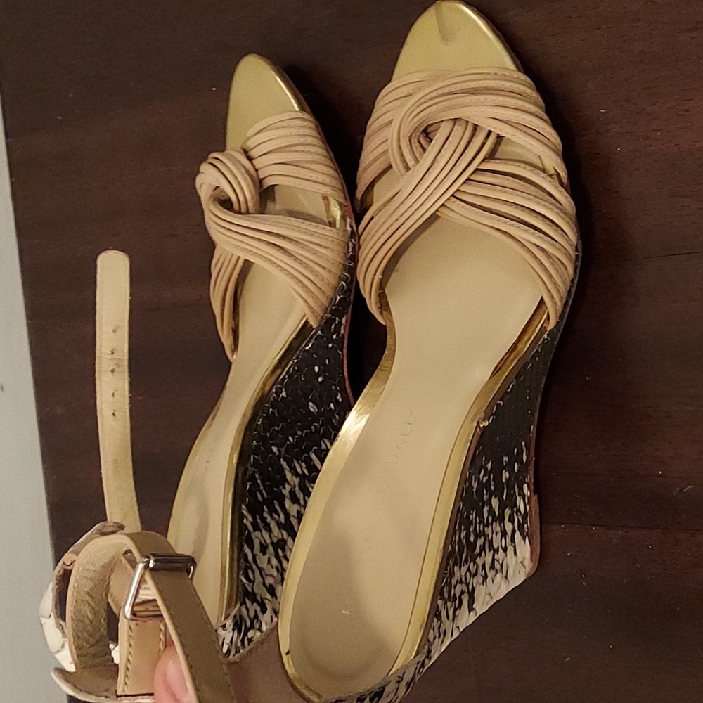 Loeffler Randall knotted beige heeled sandals w/ ankle strap